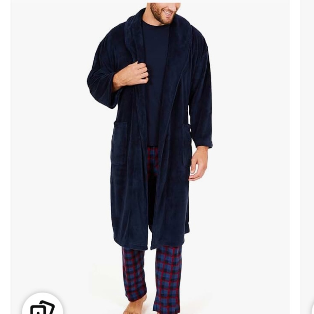 Nautica plush robe
